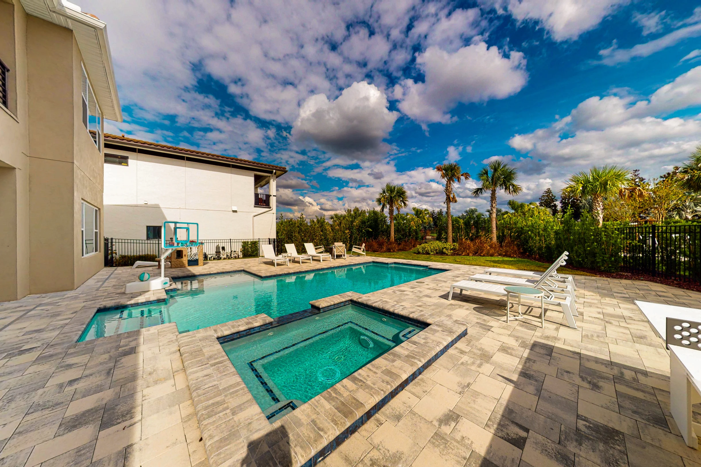 Wander Reunion Vista #4