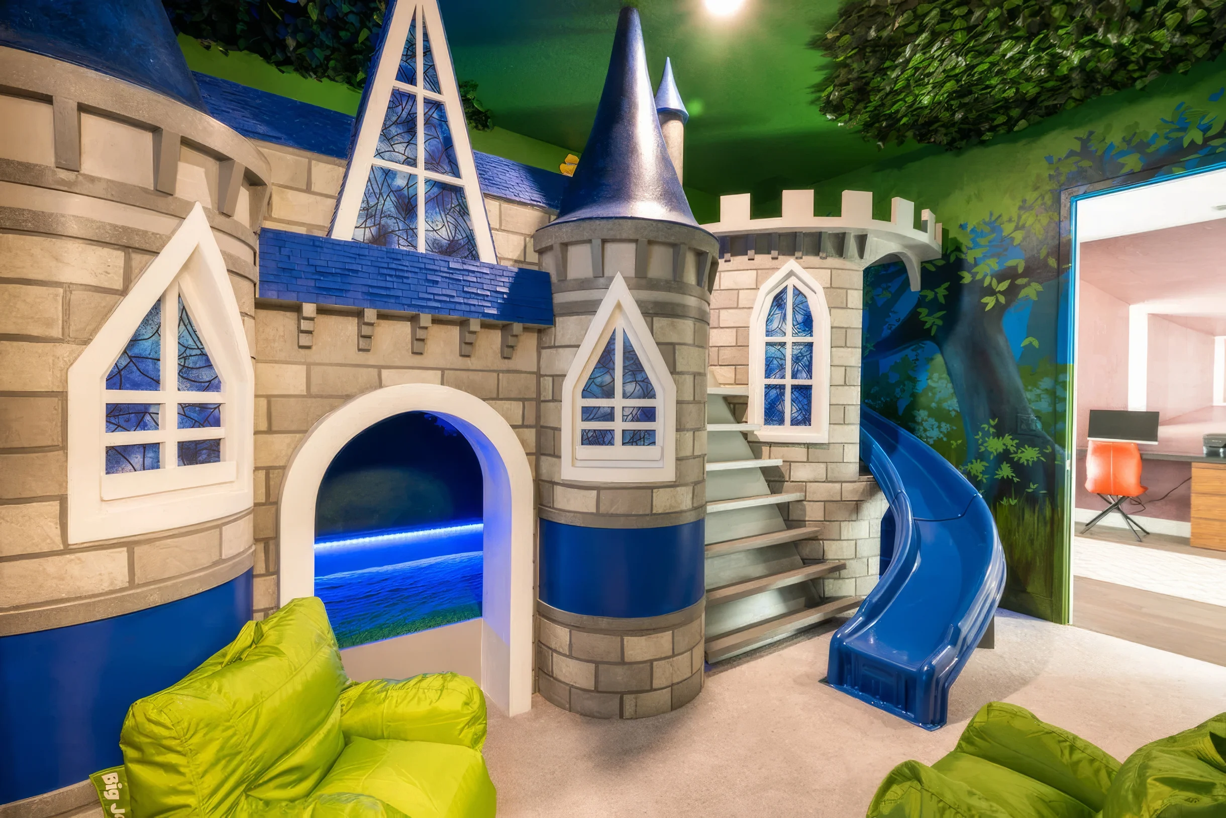 BD003E - The Stunning Bear's Den Estate #6