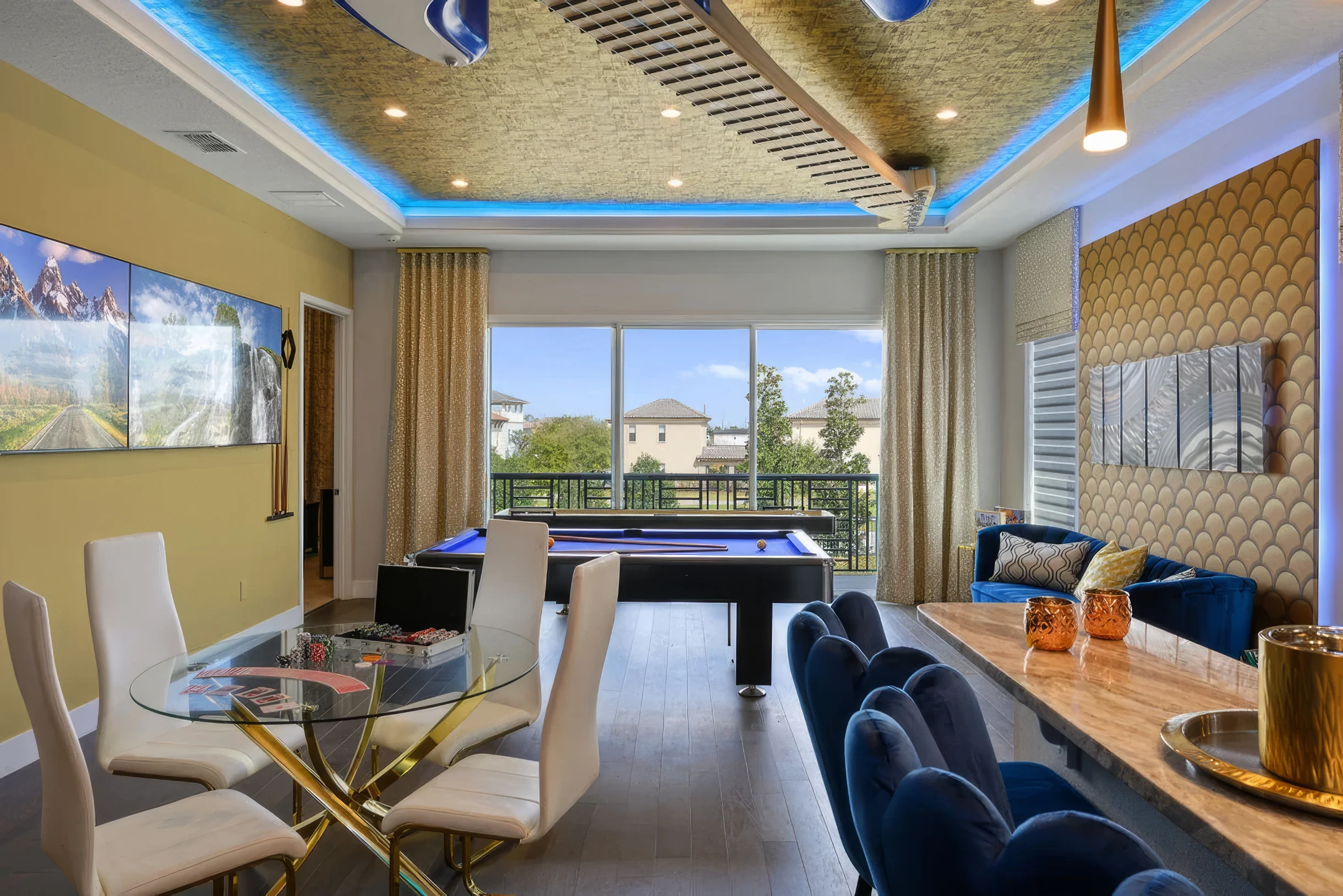 BD003E - The Stunning Bear's Den Estate #34
