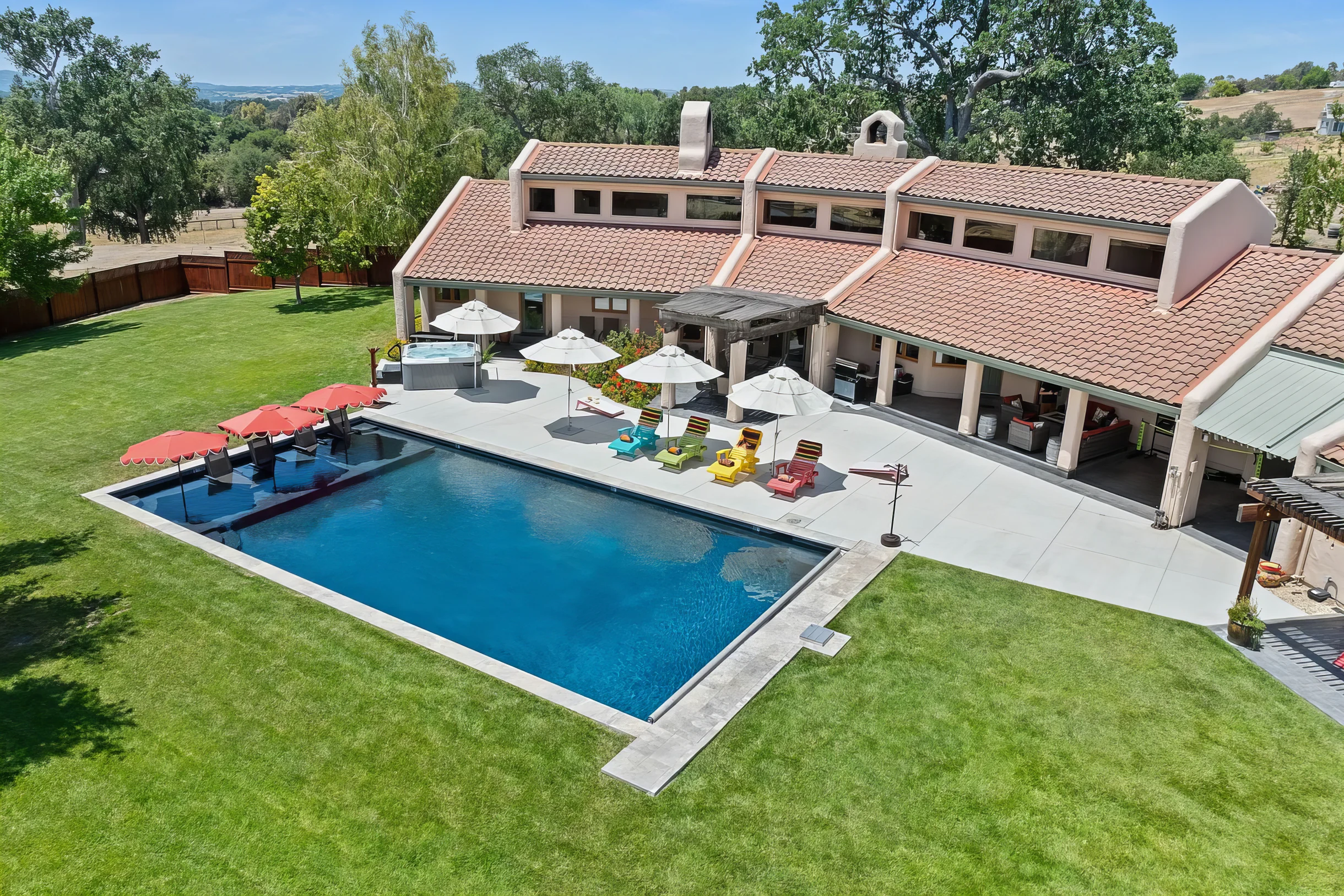Spacious home, Sleeps 12, Spa, Pool, EV, Stunning! #36