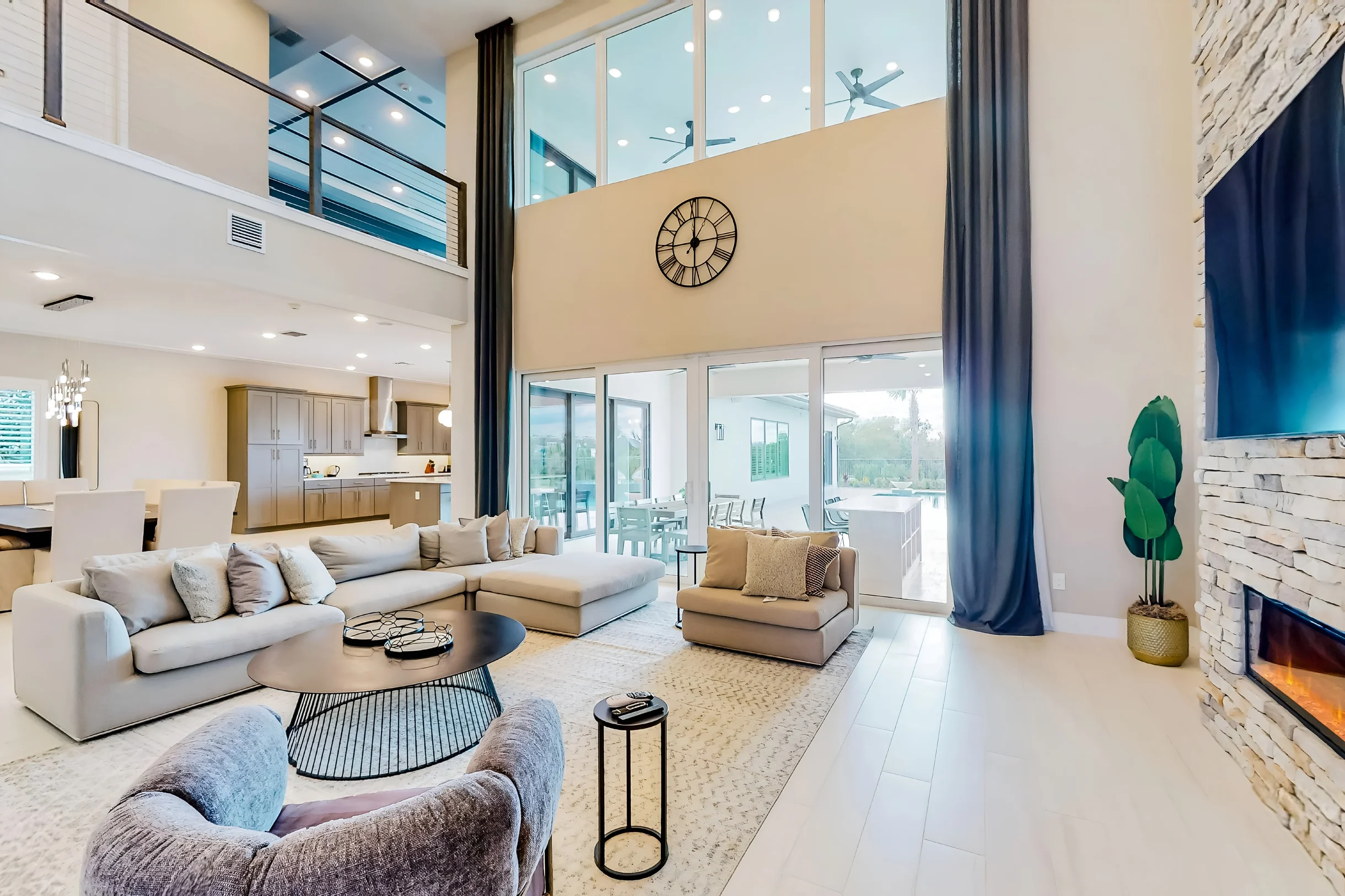 Wander Reunion Sky #3