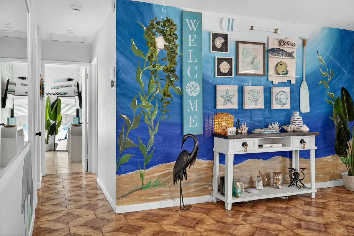 Wander Wilton Manors Oaks #18