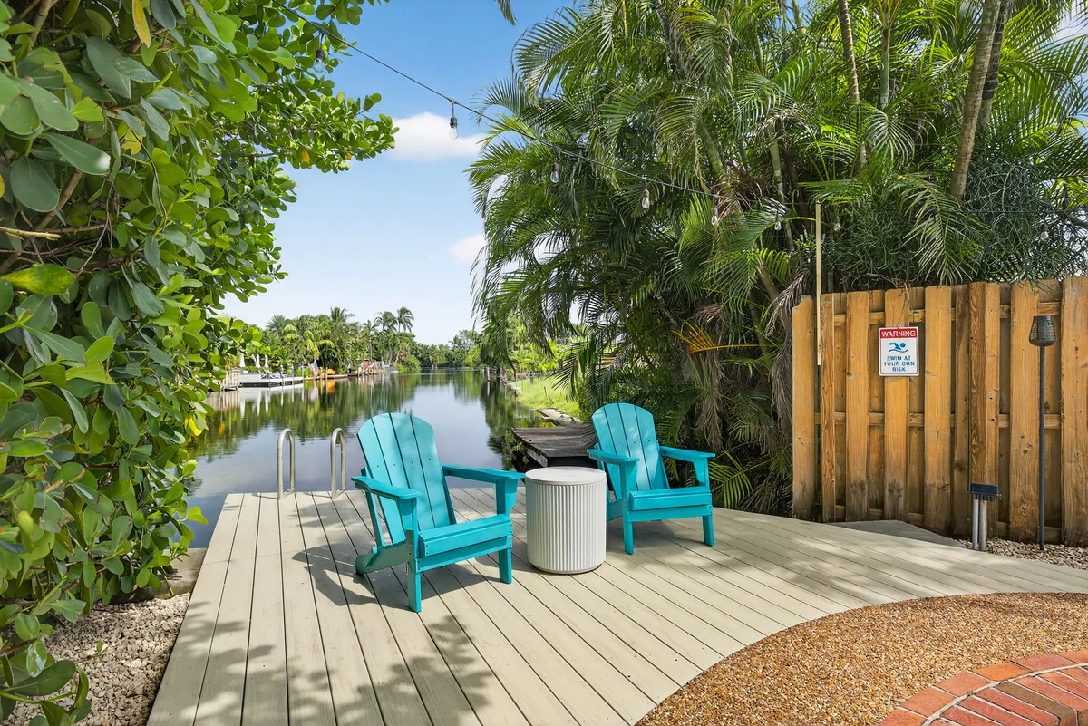 Wander Wilton Manors Oaks #37