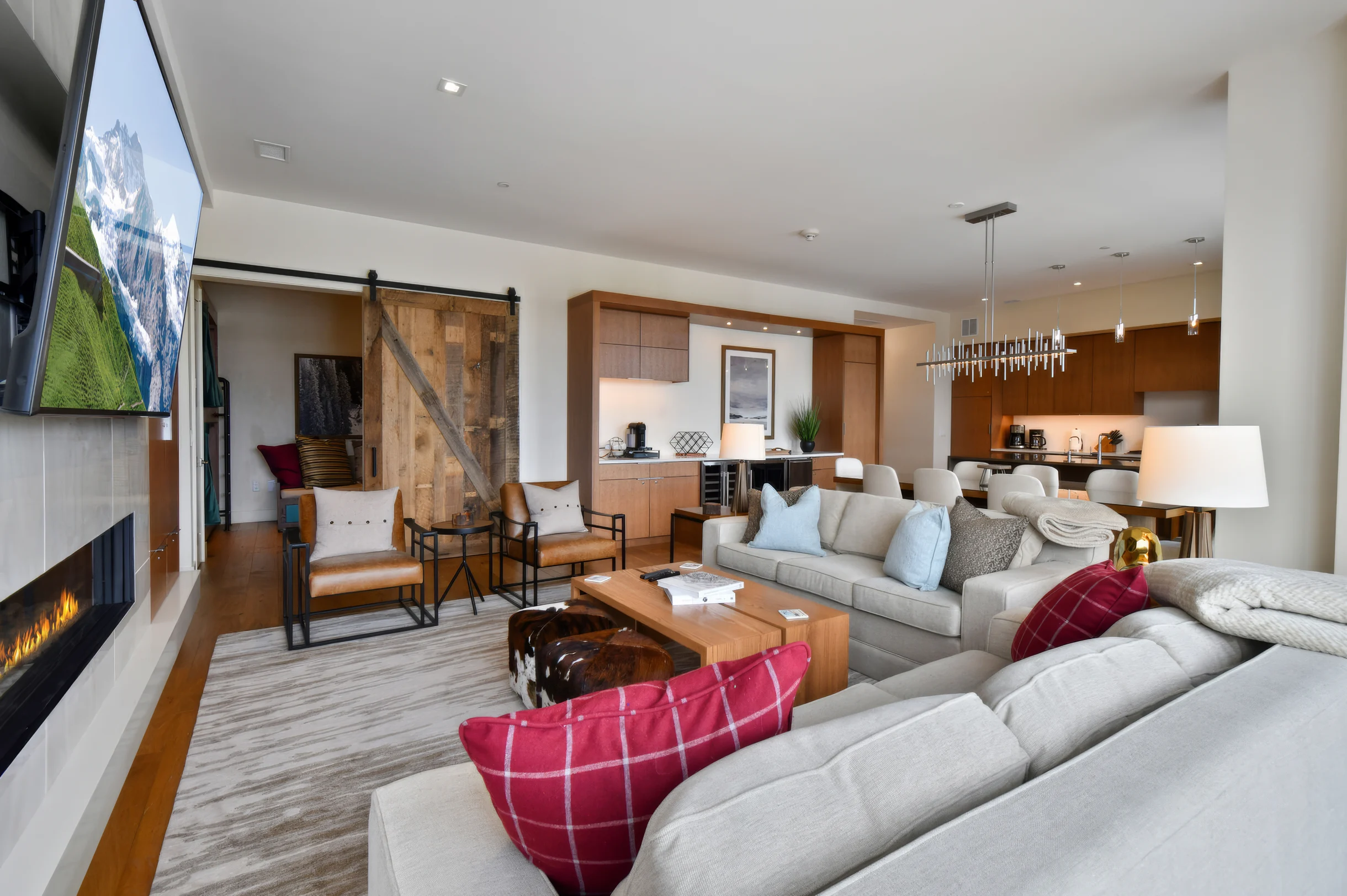 Lift Penthouse 602 #21