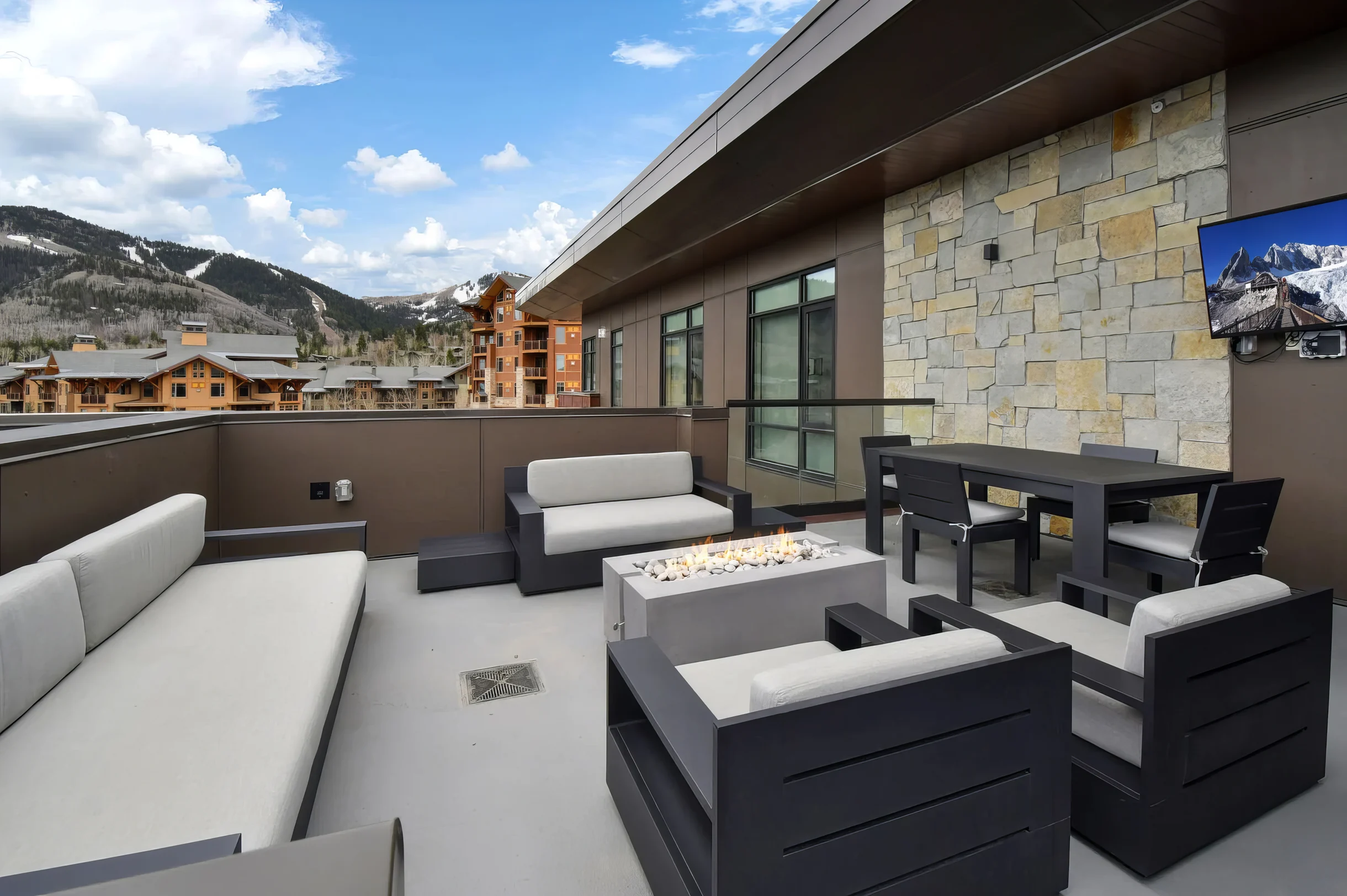 Wander Park City Nest #2