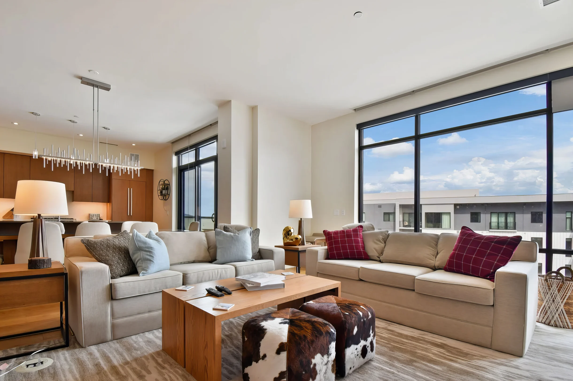 Lift Penthouse 602 #35