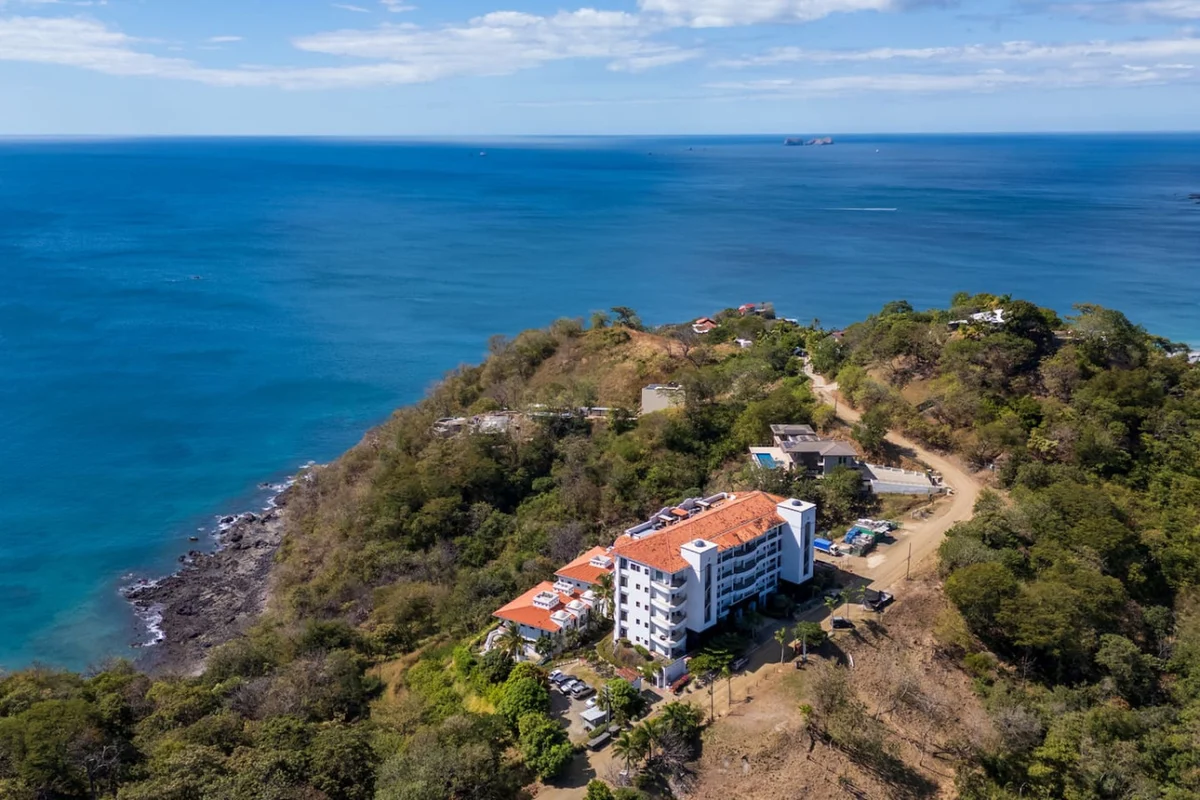 2BR | Luxury Condo, Two Pools, Ocean Views. #39