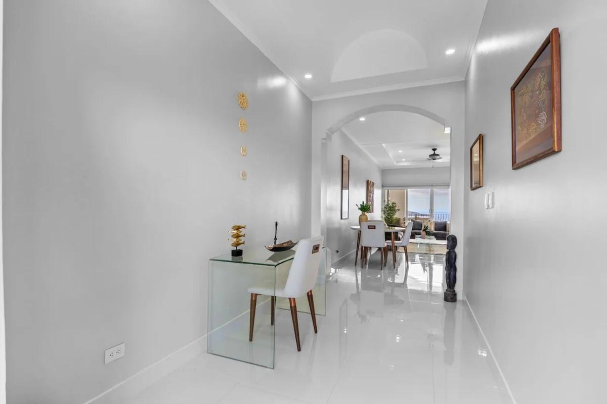 2BR | Luxury Condo, Two Pools, Ocean Views. #18