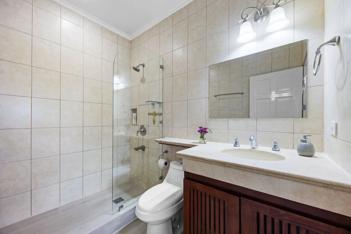 2BR | Luxury Condo, Two Pools, Ocean Views. #3