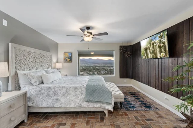 Bedroom 1 image 1