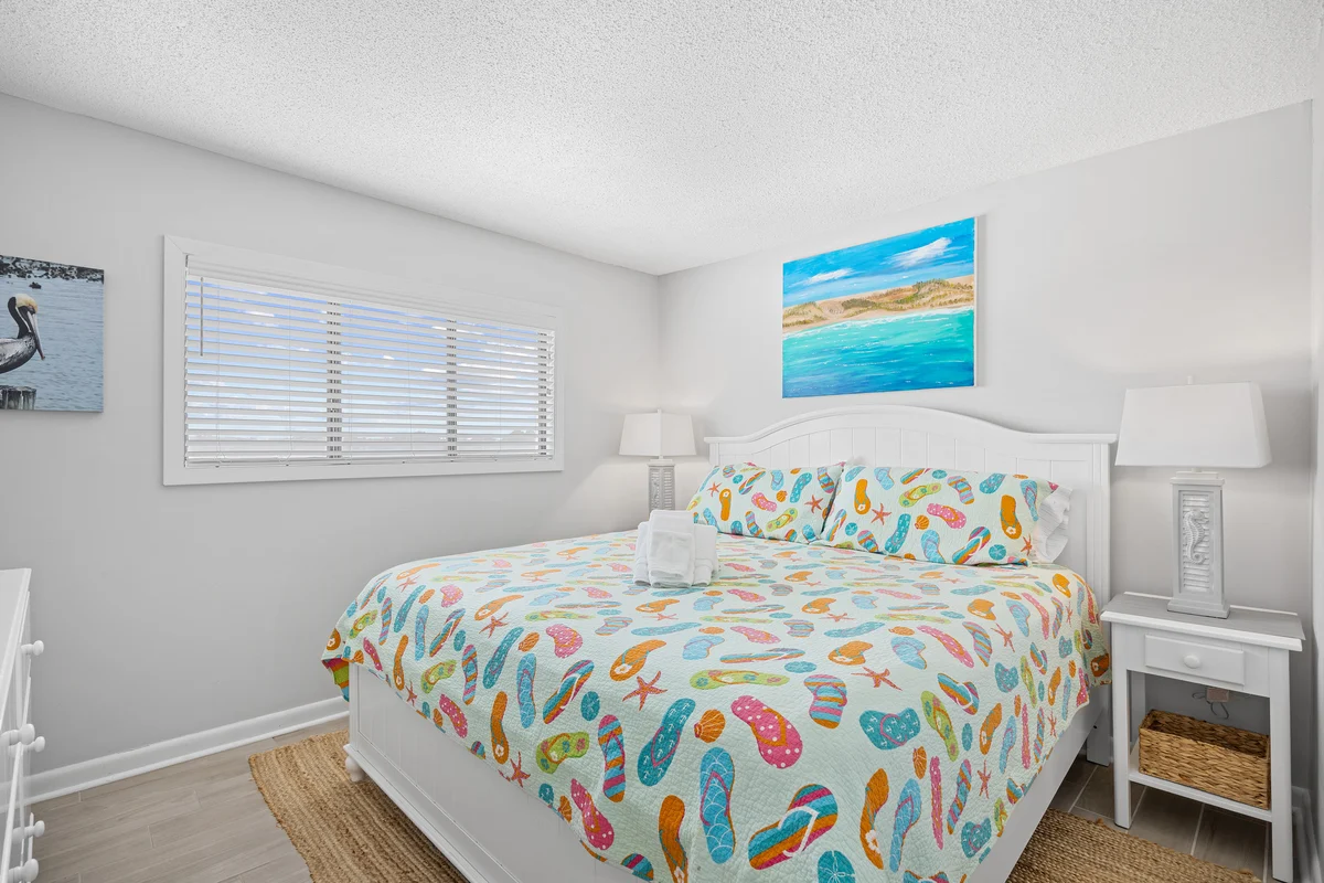 Waterpointe 1 Unit 707 property photo 3