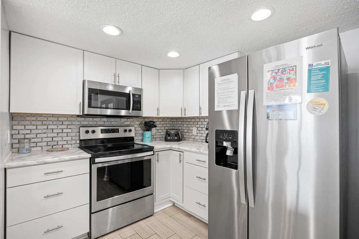 Waterpointe 1 Unit 707 property photo 4
