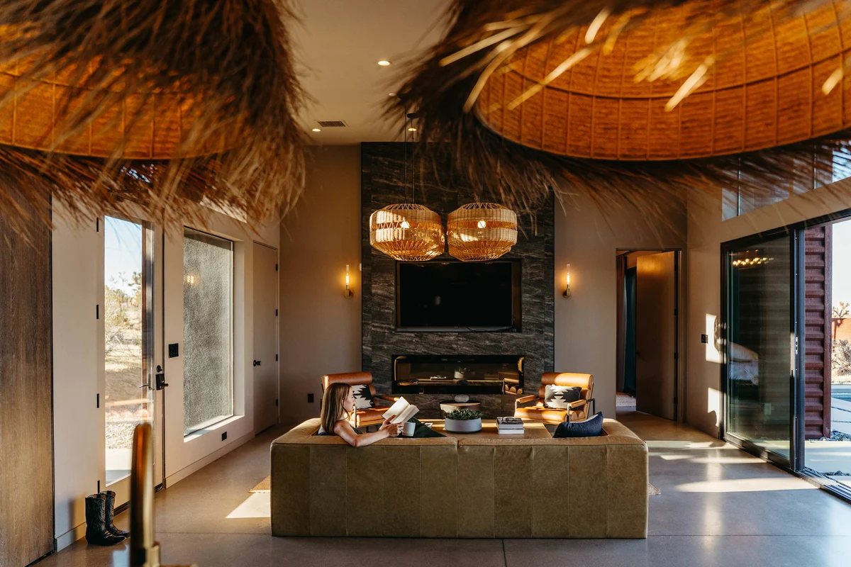 Wander Yucca Valley Sol