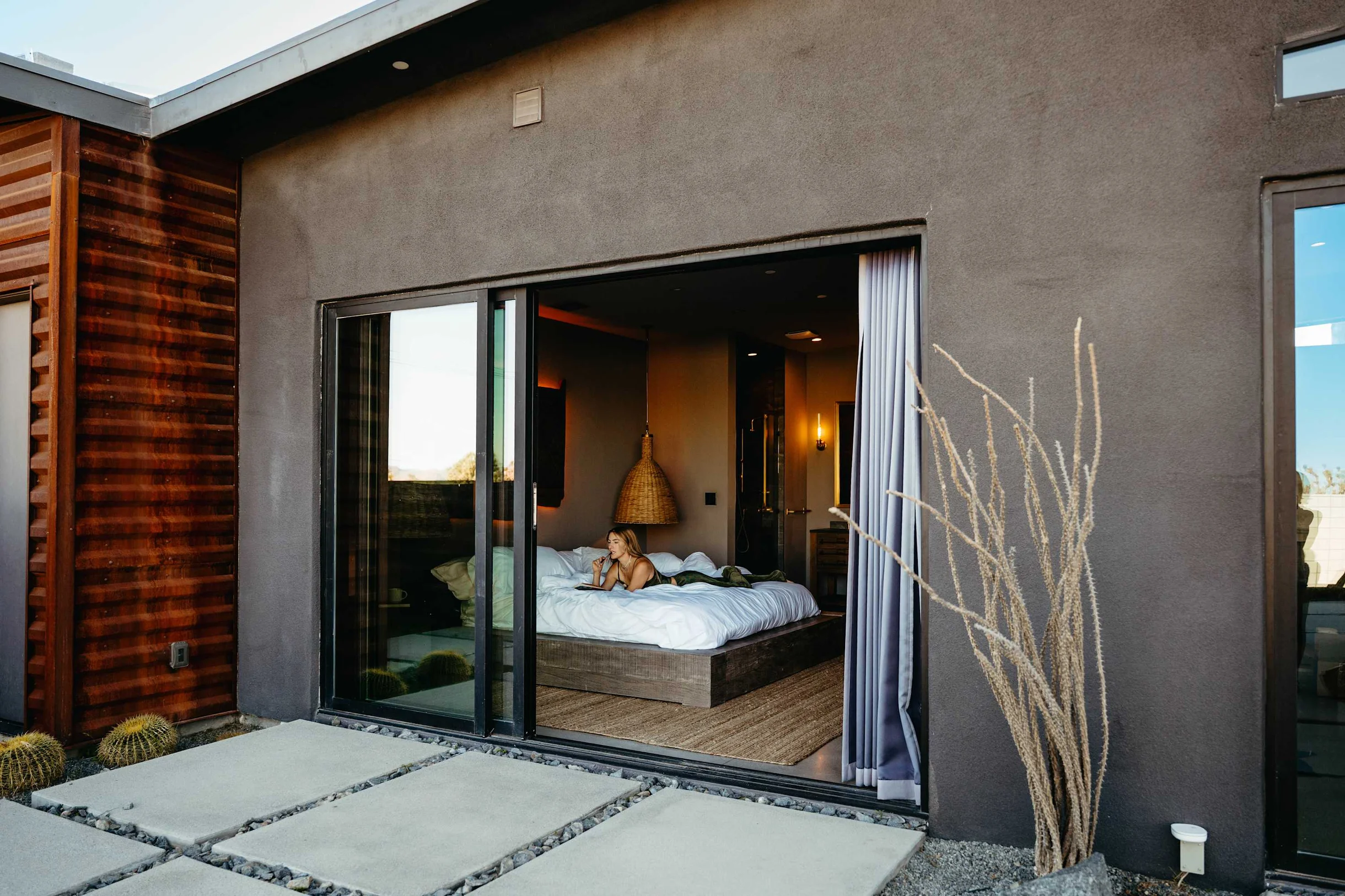 Wander Yucca Valley Sol #81