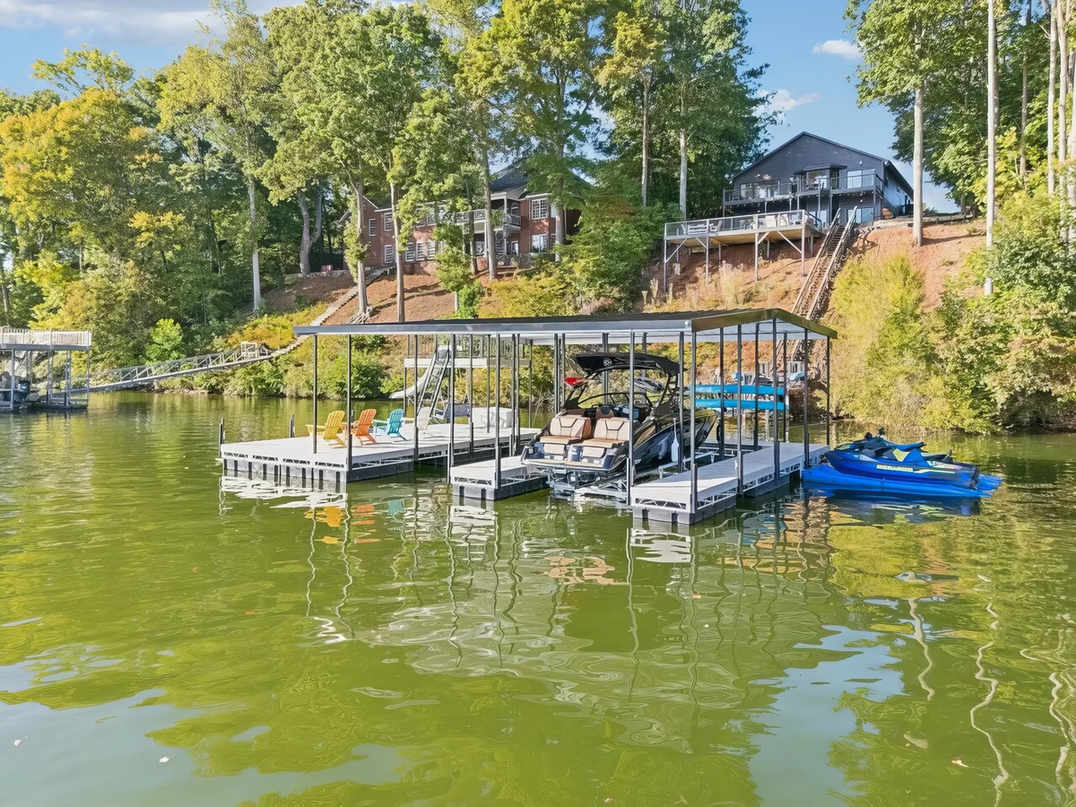 Wander Winchester Highlands