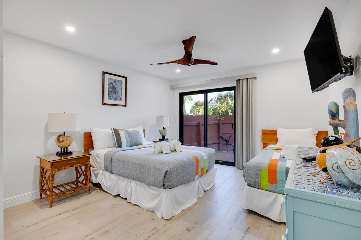 Wander Sanibel Views #37