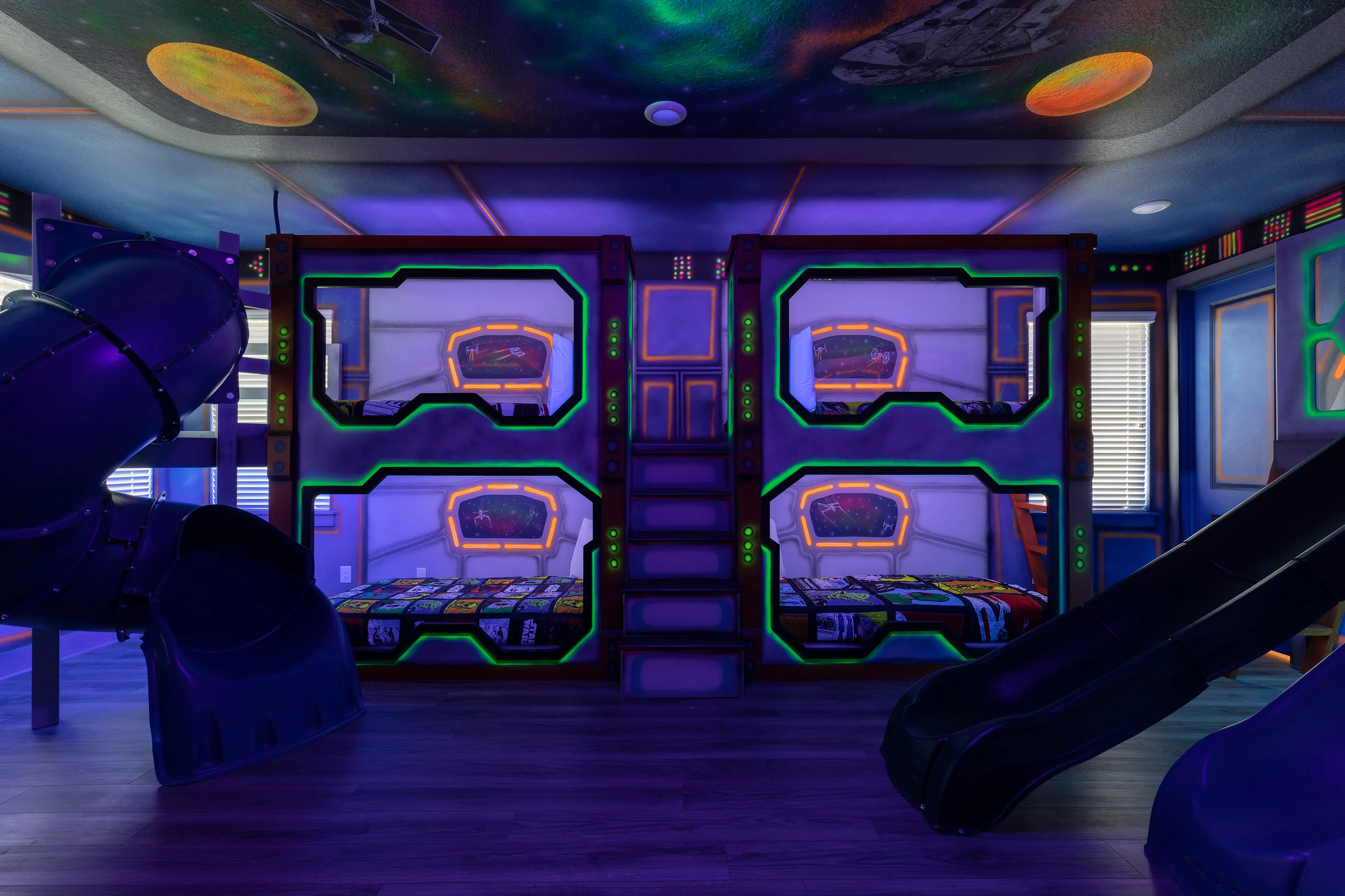 W451E - The Glamorous Getaway #69