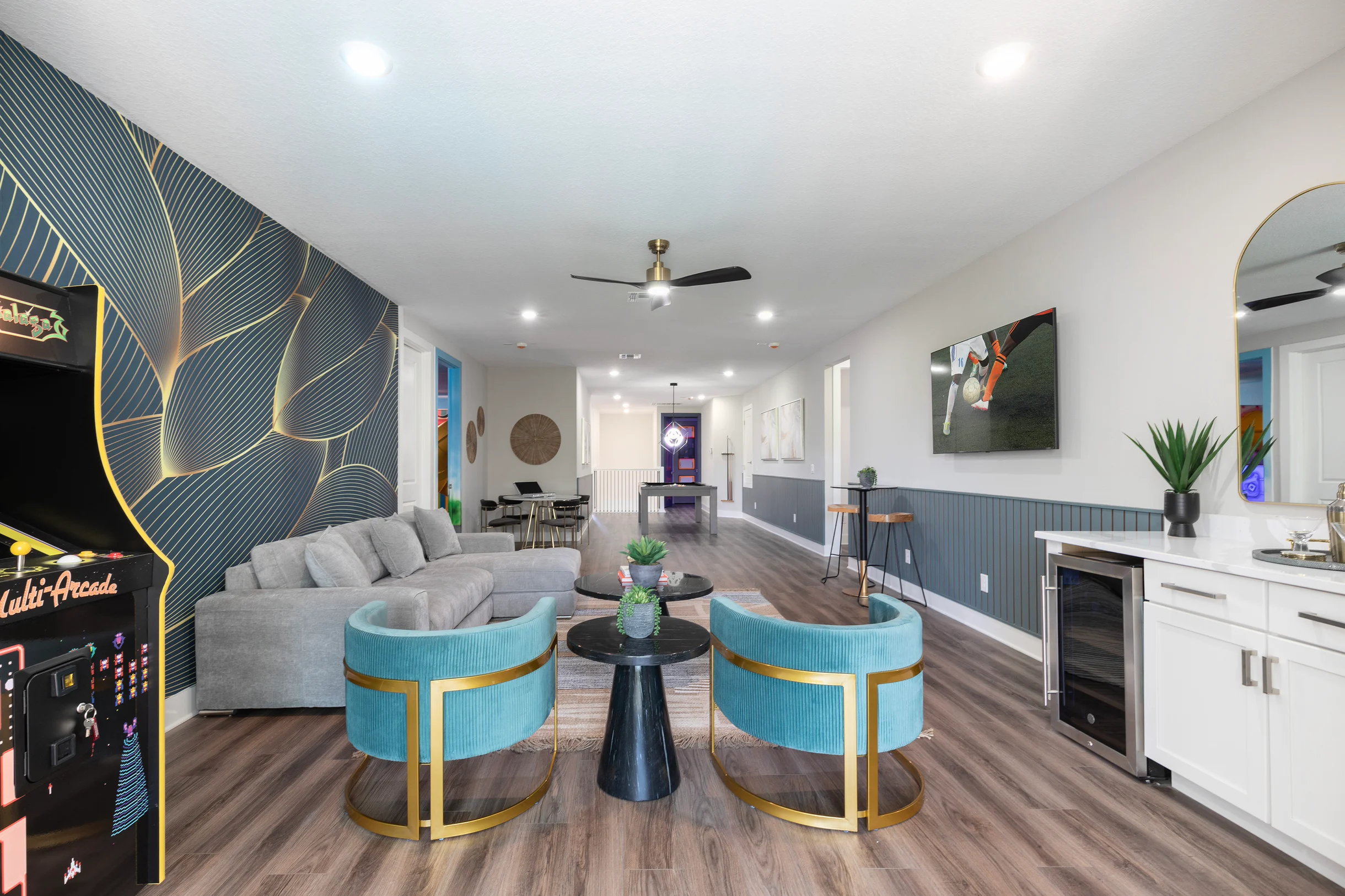 W451E - The Glamorous Getaway #60