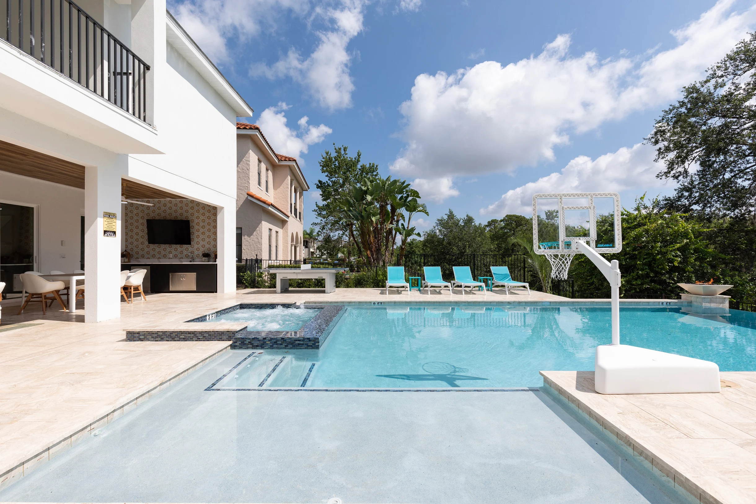 Wander Reunion Coves #1