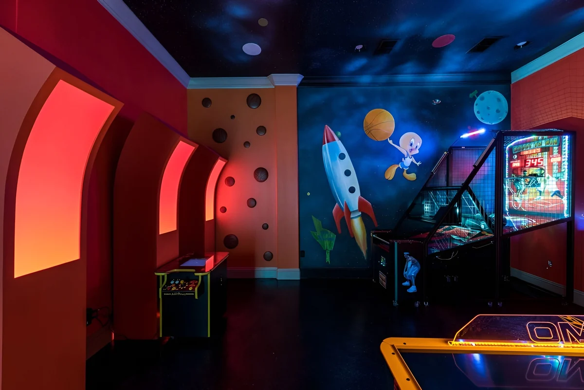 Wander Reunion Estate #46