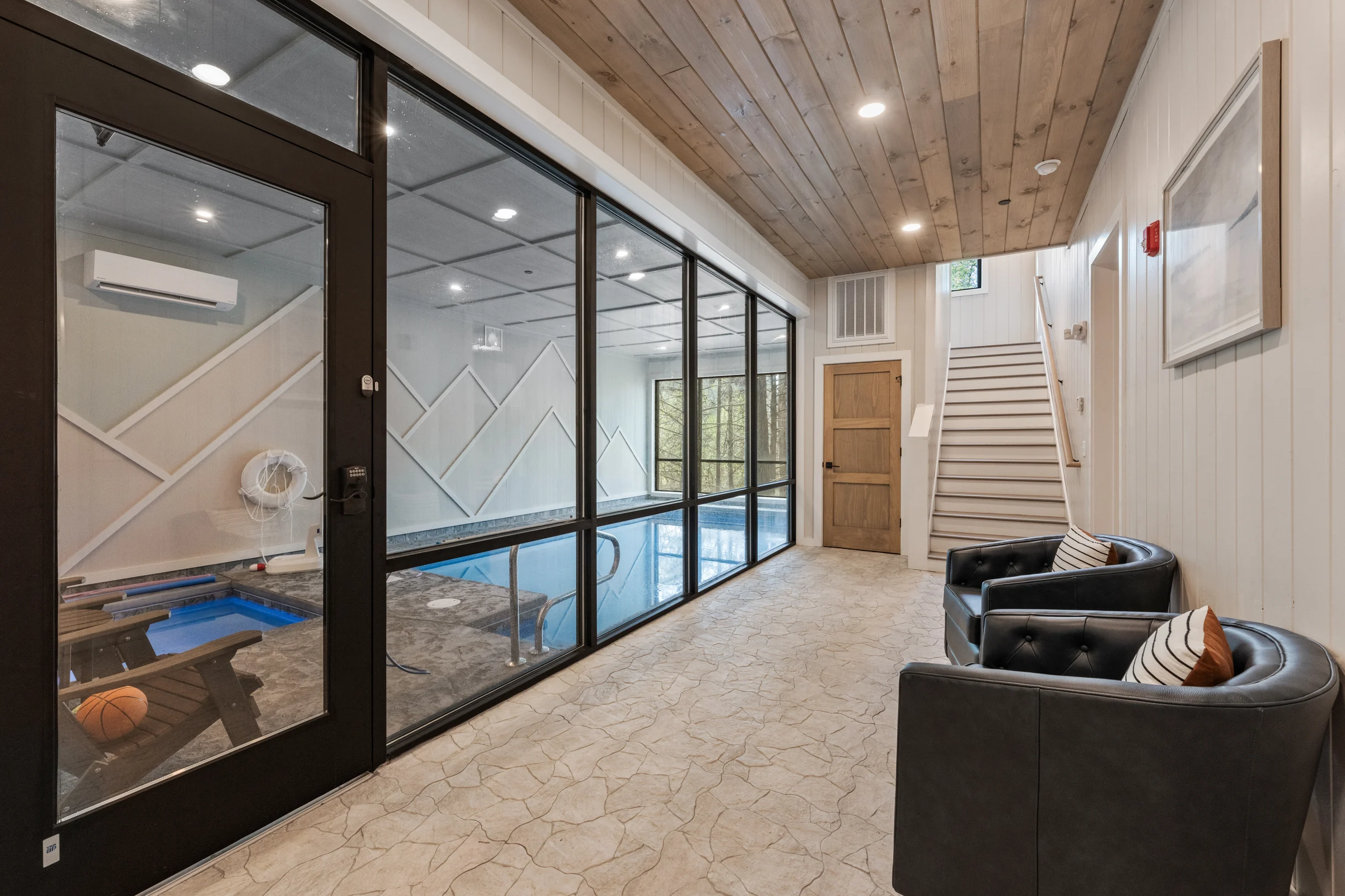 Wander Pigeon Stone #205