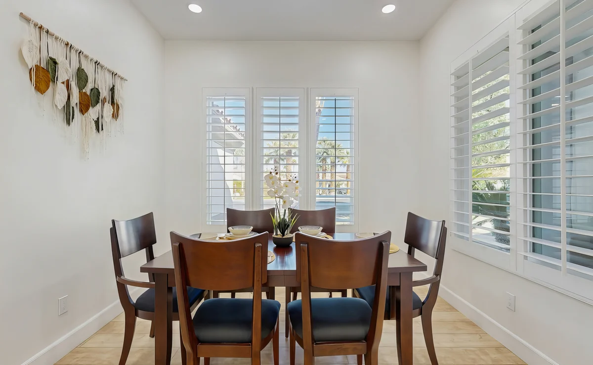 Wander Indian Wells Dunes