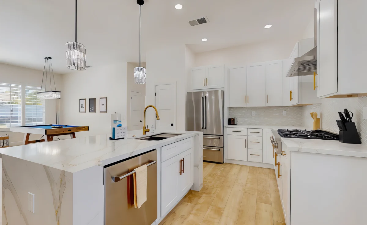 Wander Indian Wells Dunes