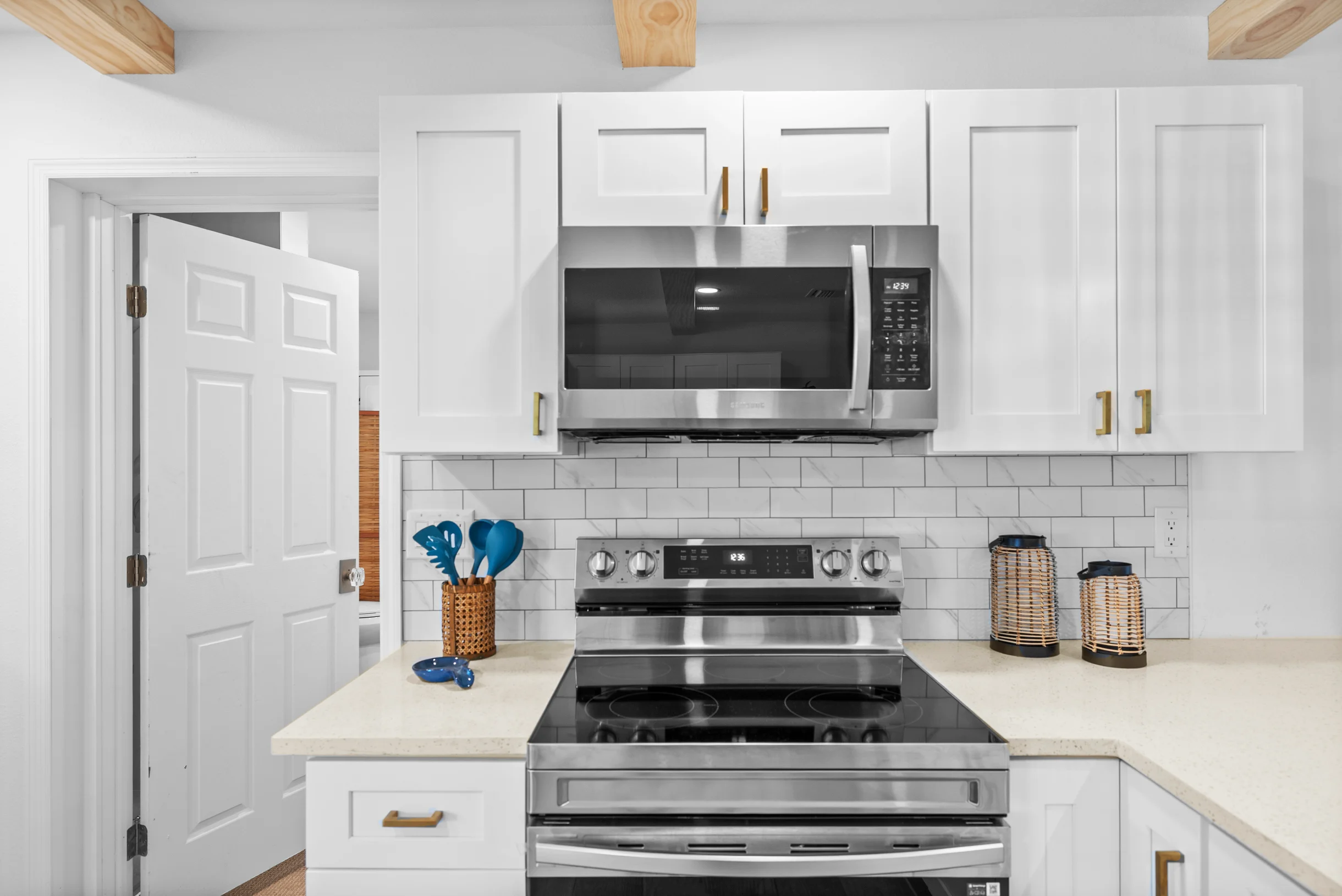 Wander St. Petersburg Shores #56