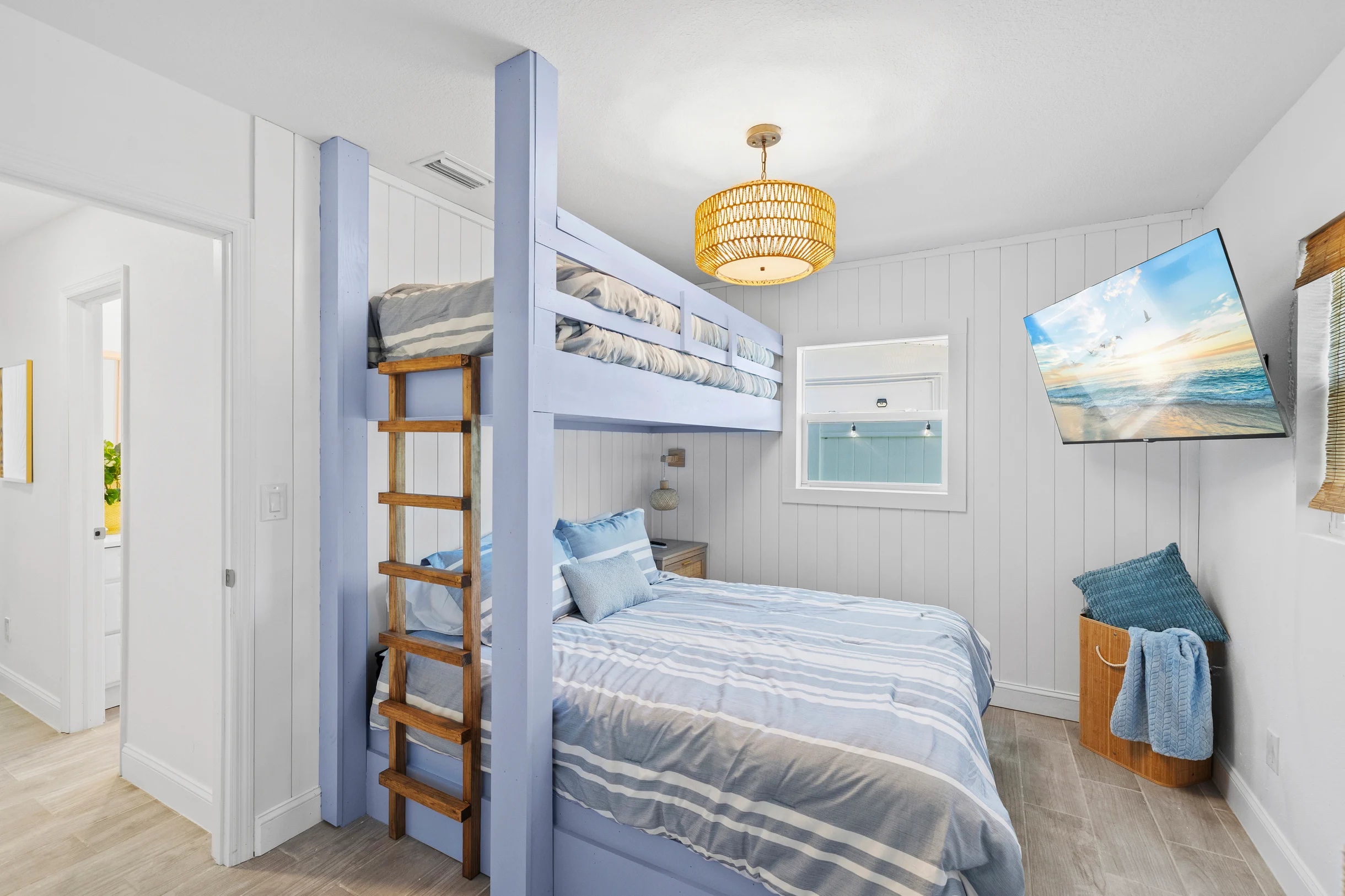 Wander St. Petersburg Shores #21