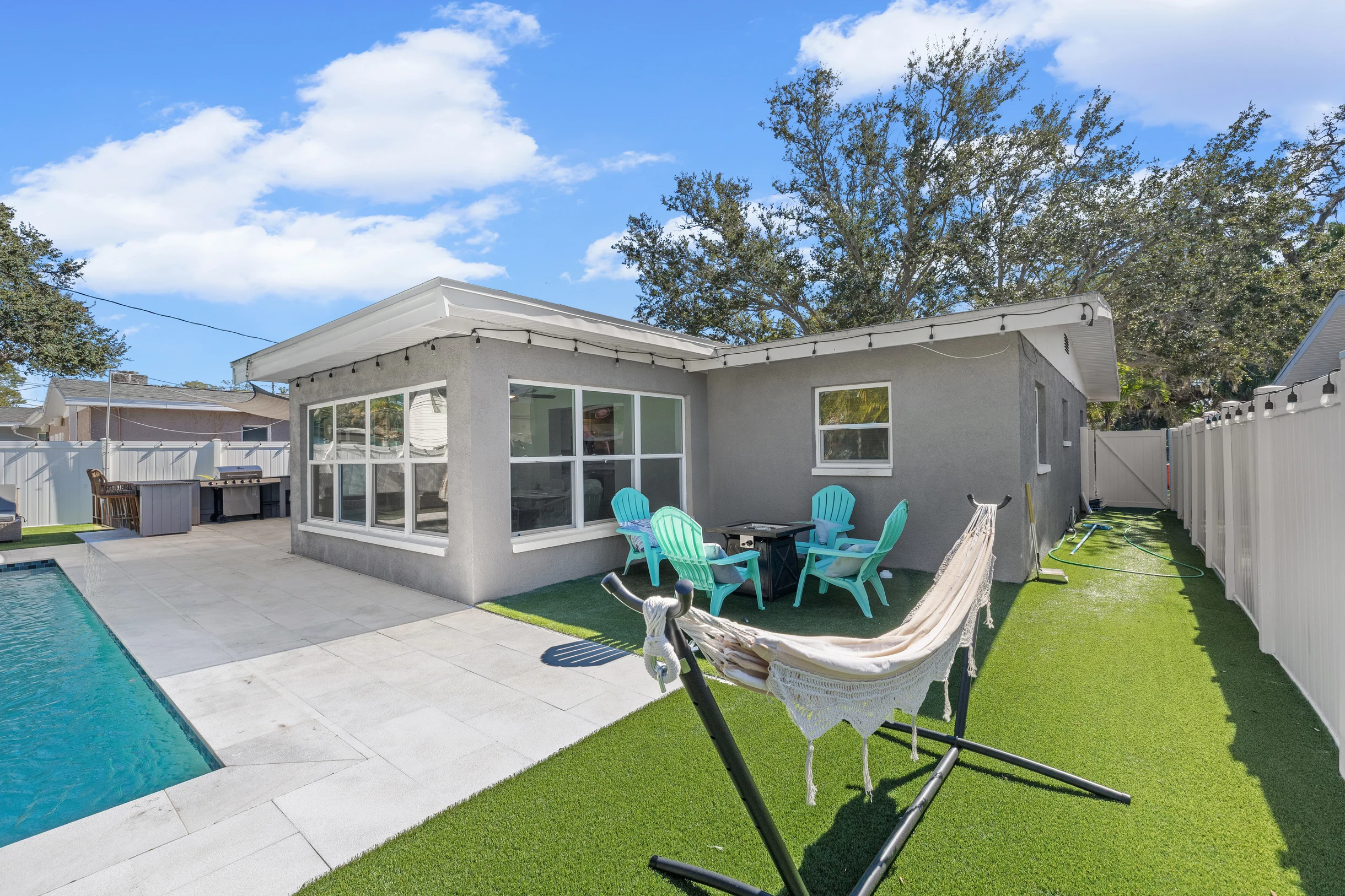 Wander St. Petersburg Shores #55