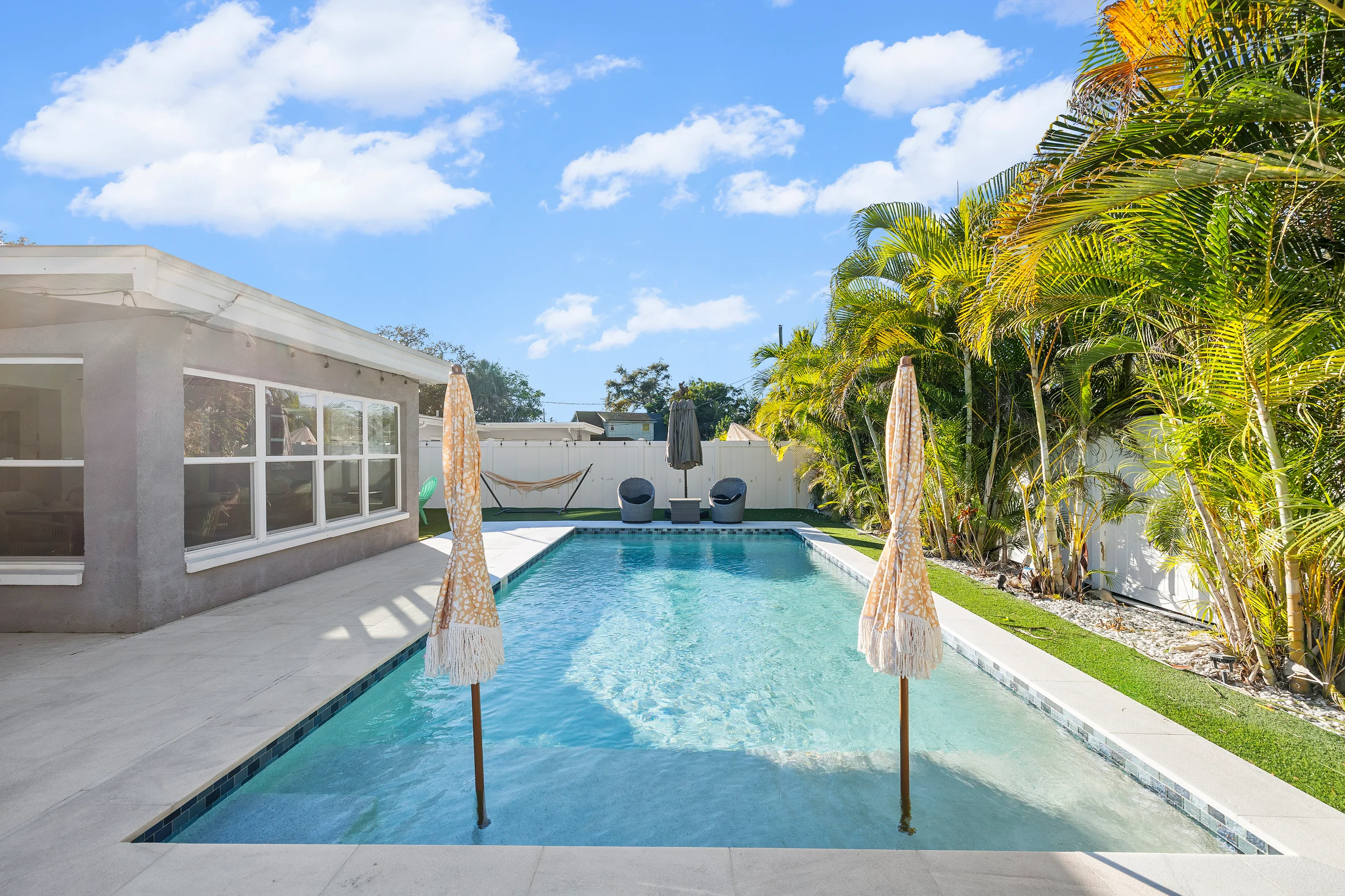 Wander St. Petersburg Shores #60