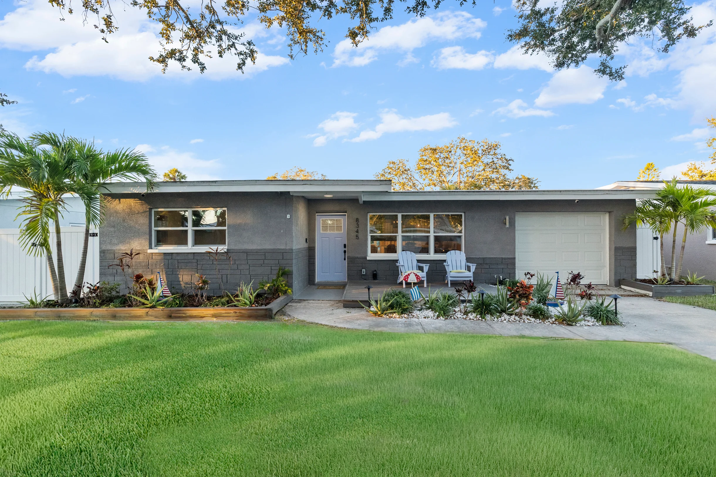 Wander St. Petersburg Shores #37