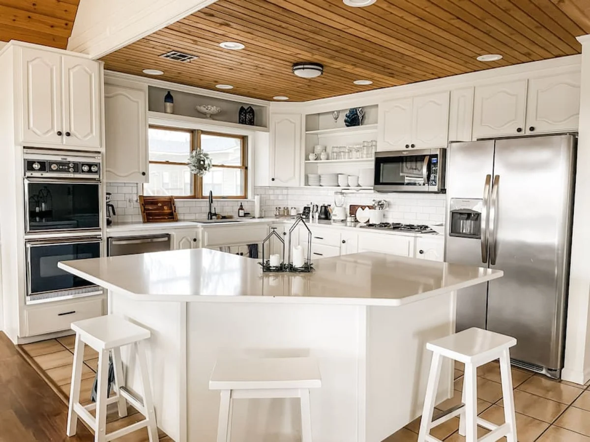 Home in Hulbert property photo 3