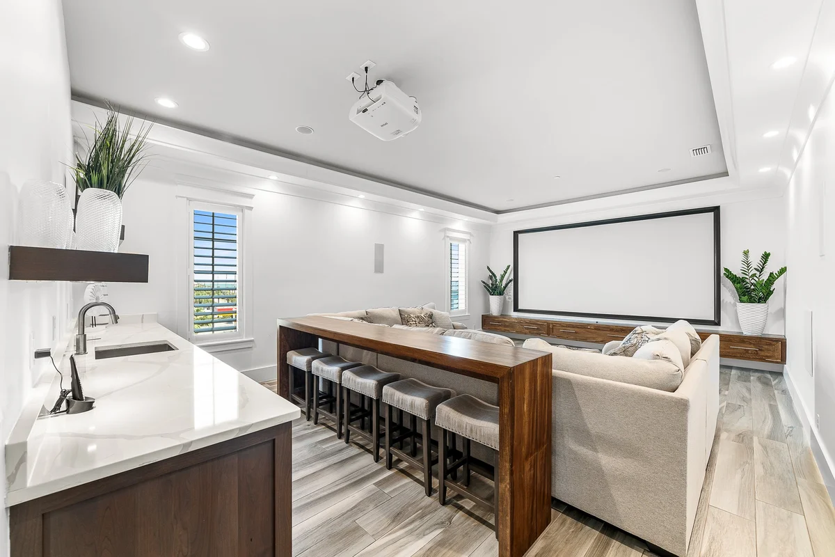 Wander Miramar Gulf Escape #24