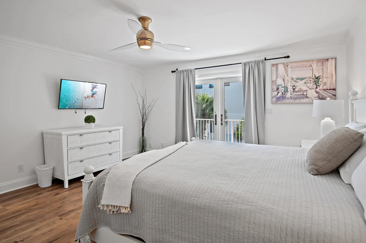 Wander Miramar Reefs #36