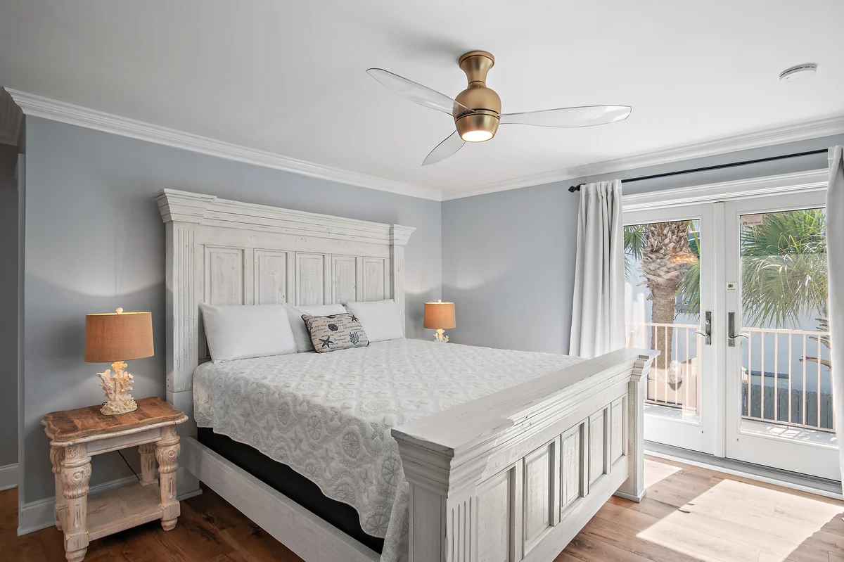 Wander Miramar Reefs #14