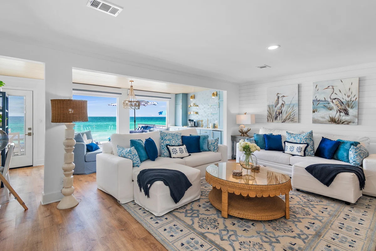 Living Room image