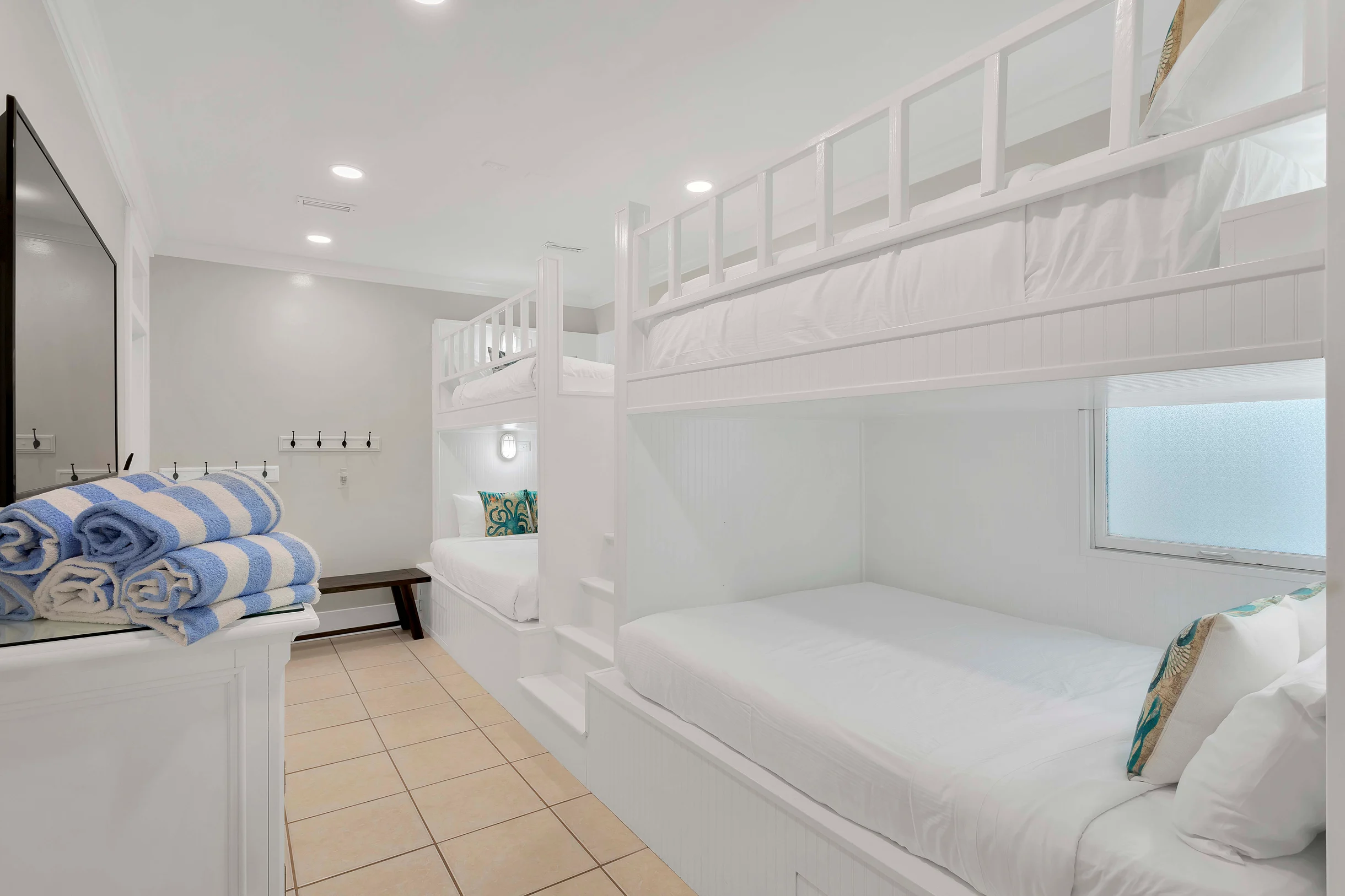 Wander Miramar Haven #24