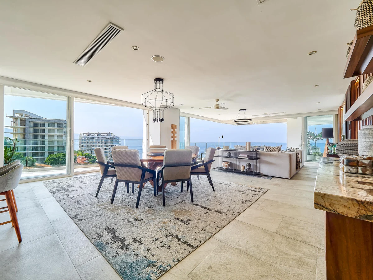 Wander Puerto Vallarta Golden #107