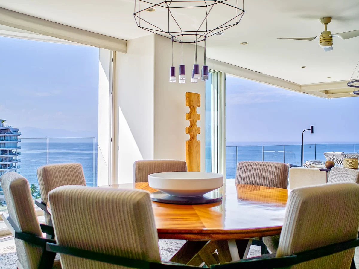 Wander Puerto Vallarta Golden #98