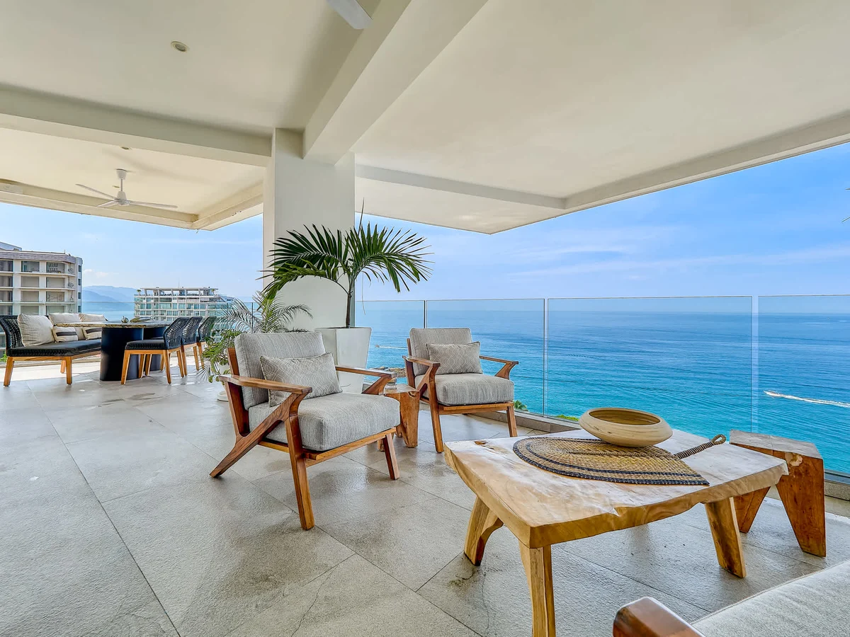 Wander Puerto Vallarta Golden #112