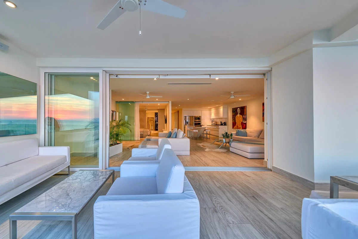 Wander Vallarta Cliffs #64