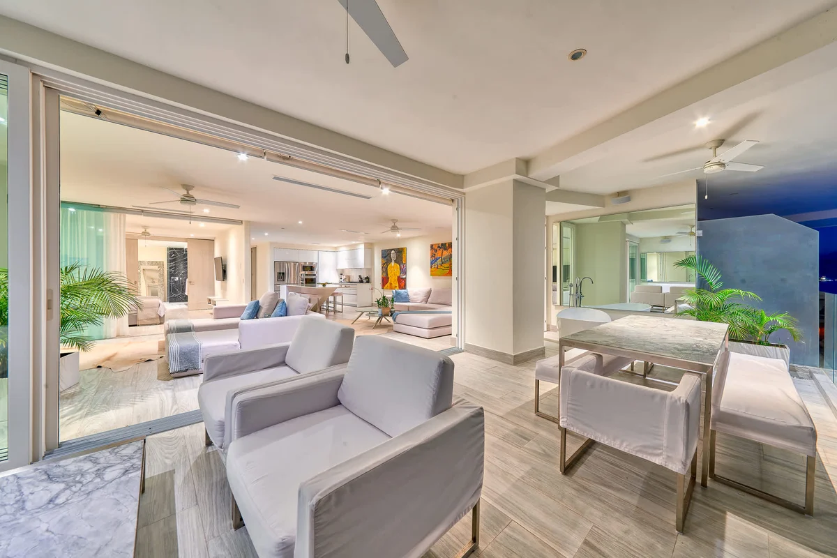 Wander Vallarta Cliffs #111