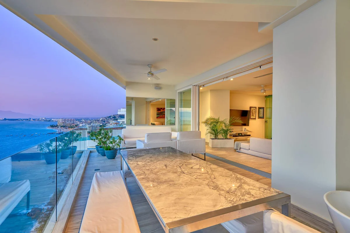 Wander Vallarta Cliffs #72