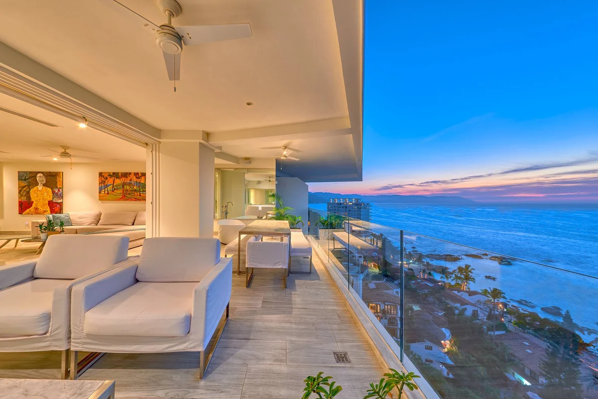 Wander Vallarta Cliffs #89