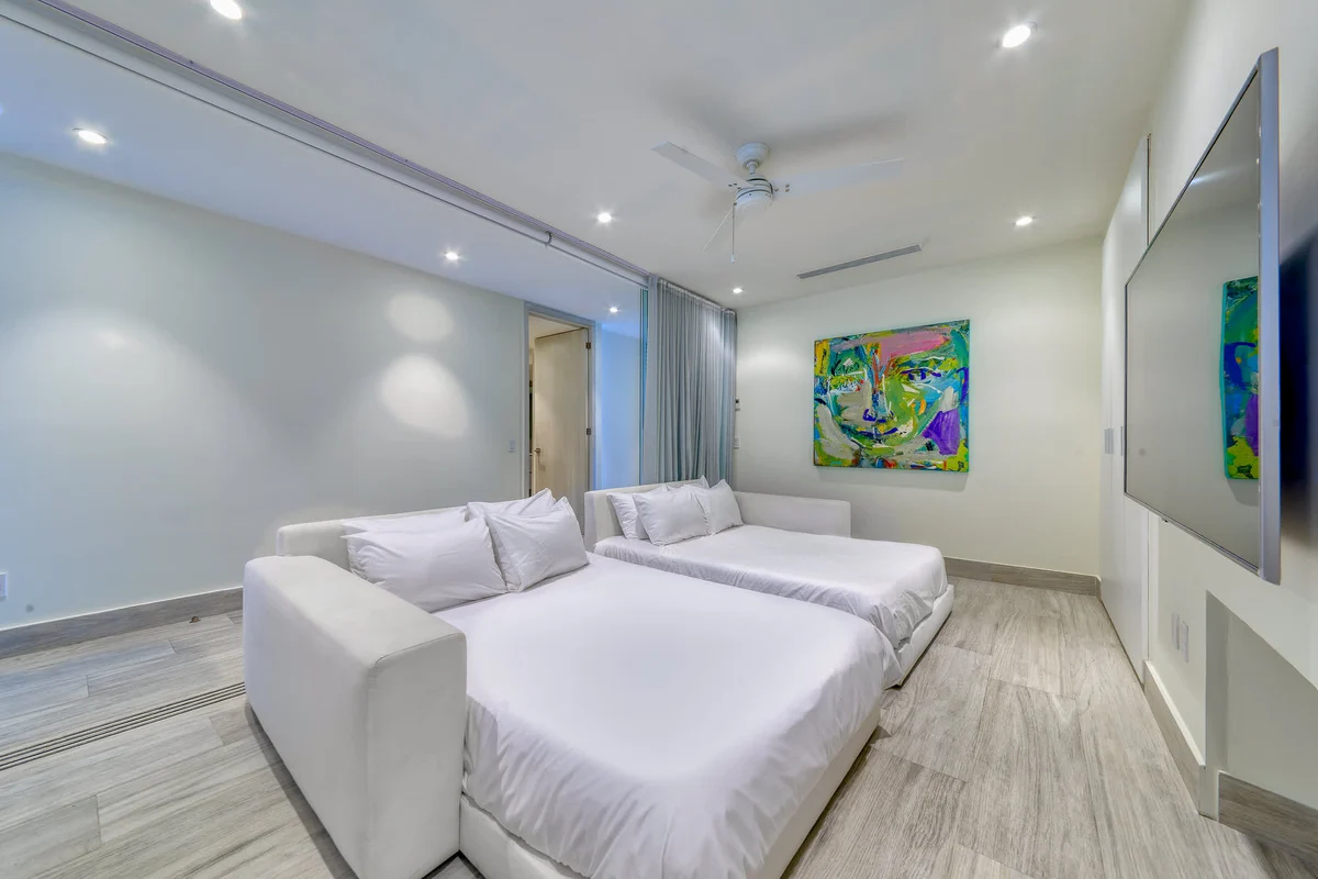 Wander Vallarta Cliffs #116