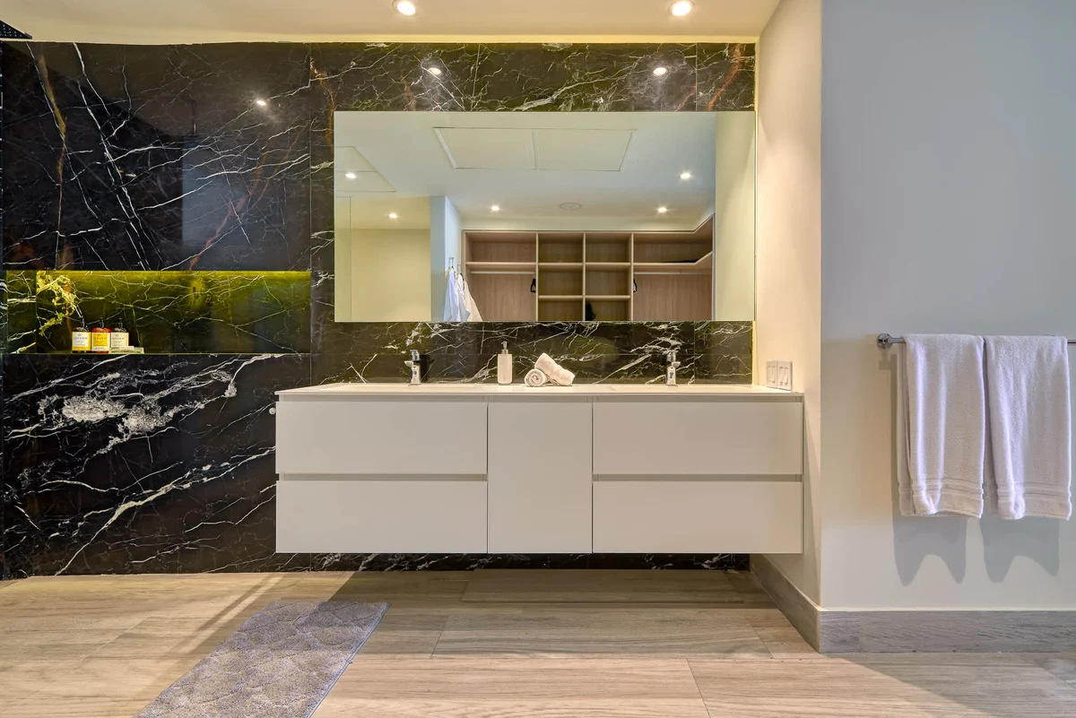 Wander Vallarta Cliffs #86