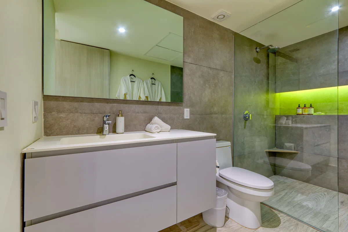 Wander Vallarta Cliffs #90