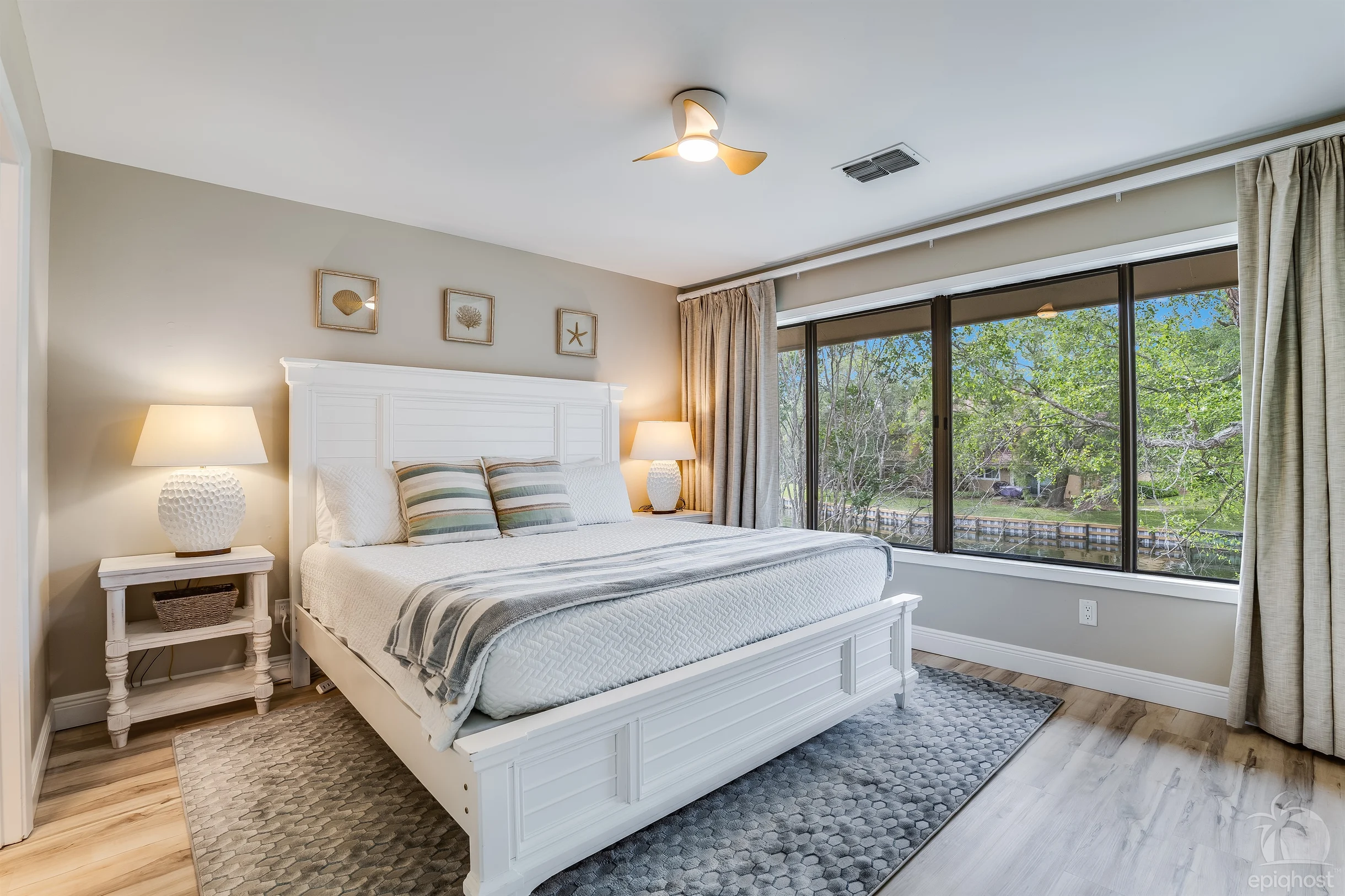 Townhome in Miramar Beach property photo 2