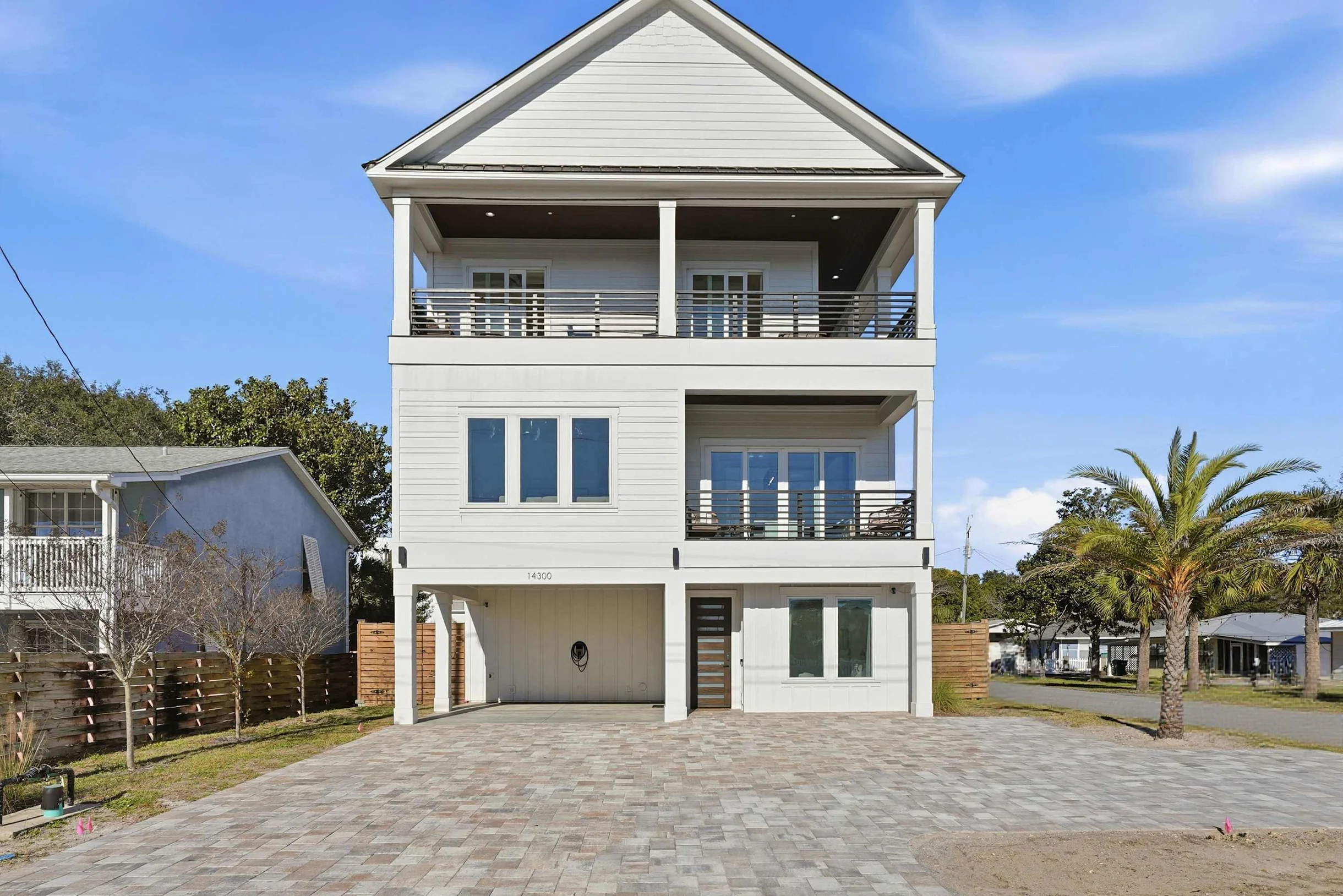 Wander Panama Shores #231